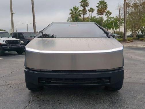 2024 Tesla Cybertruck Cyberbeast