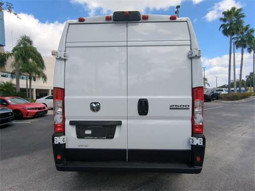 2025 RAM ProMaster 2500 Tradesman