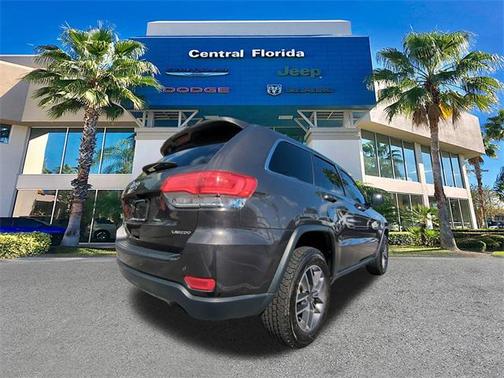 2019 Jeep Grand Cherokee Laredo