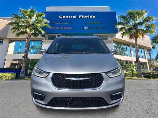 2021 Chrysler Pacifica Hybrid Touring L