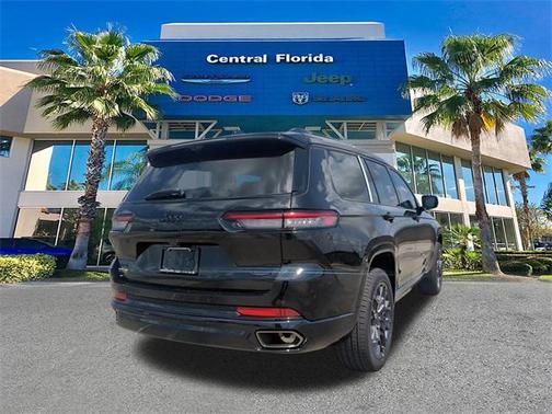 2025 Jeep Grand Cherokee L Summit Reserve