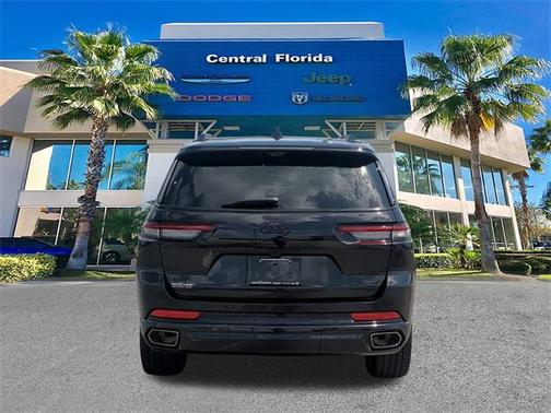 2025 Jeep Grand Cherokee L Summit Reserve