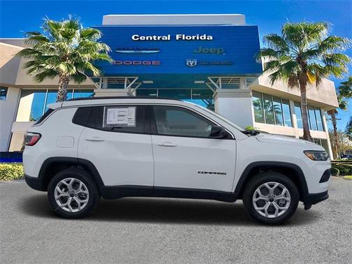 2025 Jeep Compass Latitude
