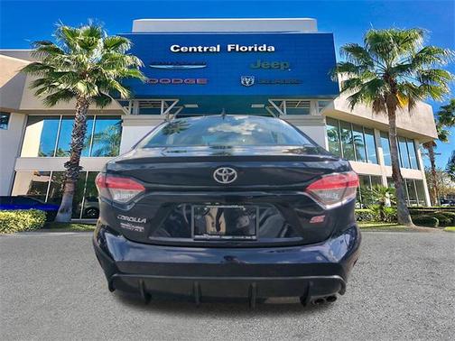 2025 Toyota Corolla SE