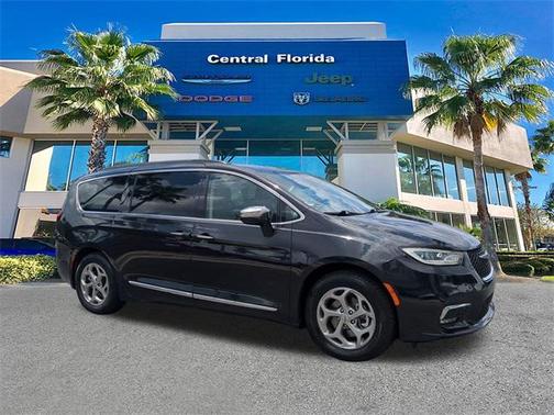 2022 Chrysler Pacifica Limited