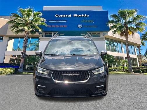 2022 Chrysler Pacifica Limited