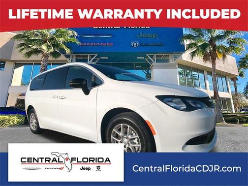 2026 Chrysler Voyager LX