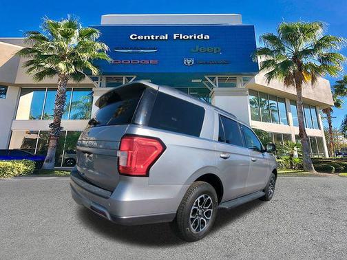 2024 Ford Expedition XLT