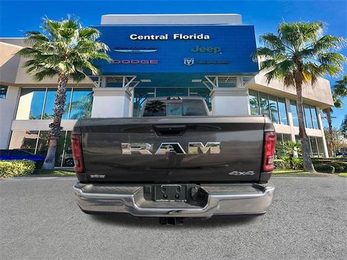 2026 RAM 3500 Tradesman Crew Cab 4x4 8' Box