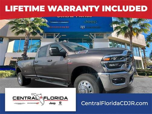 2026 RAM 3500 Tradesman Crew Cab 4x4 8' Box