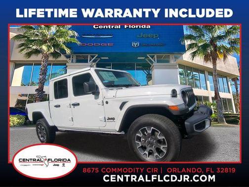 Bright White Clearcoat 2026 Jeep Gladiator Sahara 4x4