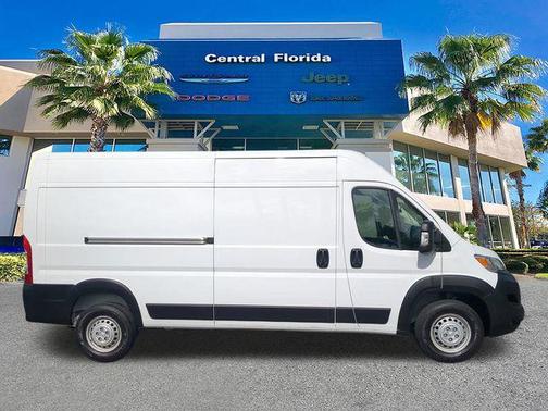 Bright White Clearcoat 2024 RAM ProMaster 2500 Tradesman
