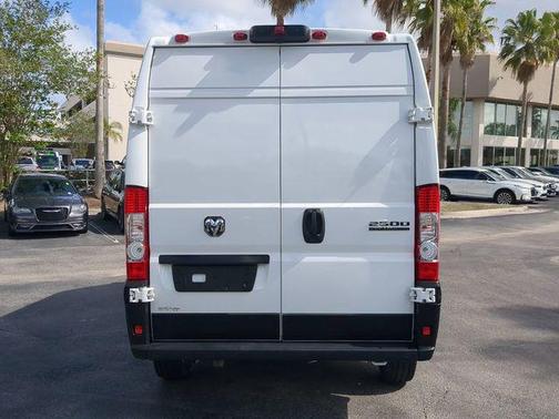2024 RAM ProMaster 2500 Tradesman