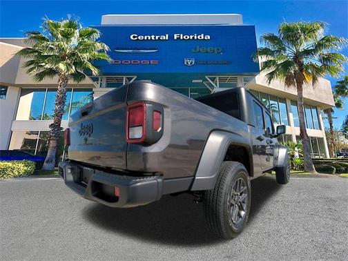 2025 Jeep Gladiator Sport S