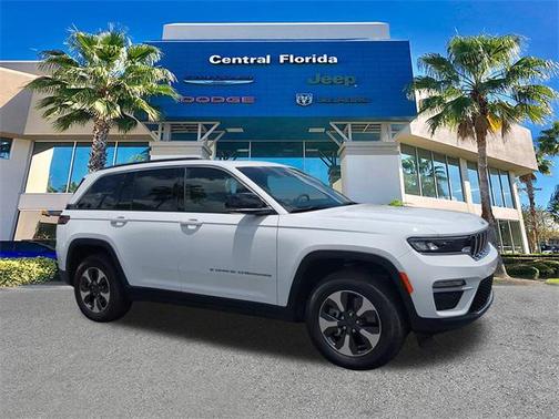 2024 Jeep Grand Cherokee 4xe Base