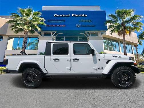 2025 Jeep Gladiator Willys