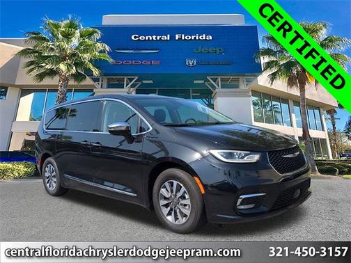 2023 Chrysler Pacifica Hybrid Limited