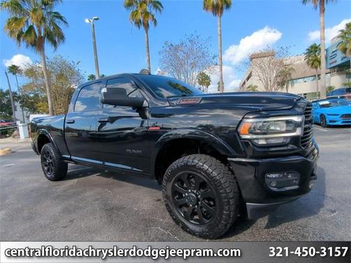 2022 RAM 3500 Laramie Crew Cab 4x4 6'4' Box