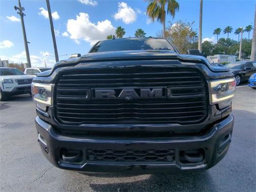2022 RAM 3500 Laramie Crew Cab 4x4 6'4' Box