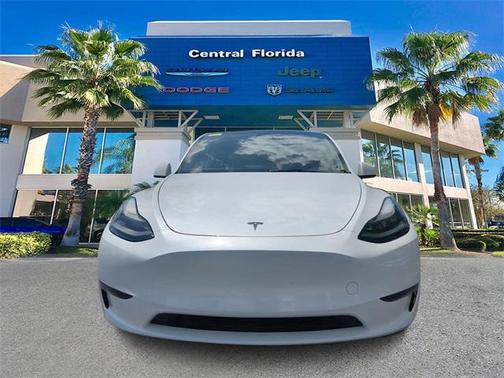 2024 Tesla Model Y Long Range Dual Motor All-Wheel Drive