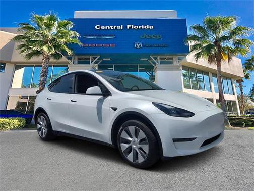 2024 Tesla Model Y Long Range Dual Motor All-Wheel Drive