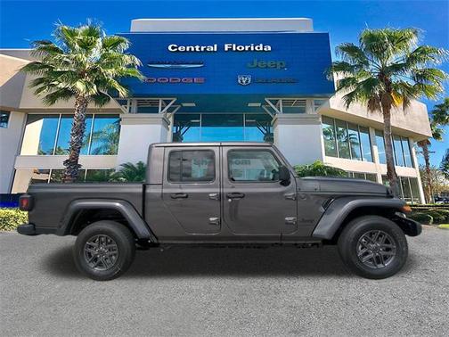 2025 Jeep Gladiator Sport S