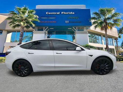 2022 Tesla Model 3 Performance