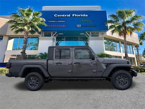 2025 Jeep Gladiator Sport S