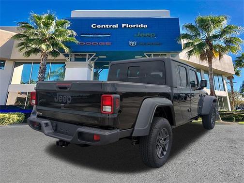 2025 Jeep Gladiator Sport S