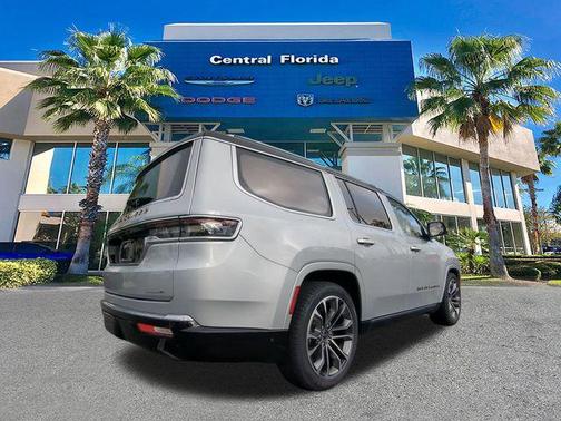 2022 Jeep Grand Wagoneer Series III 4x4