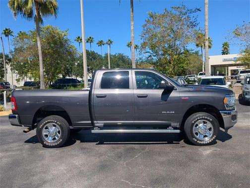 2021 RAM 2500 Tradesman Crew Cab 4x4 6'4' Box