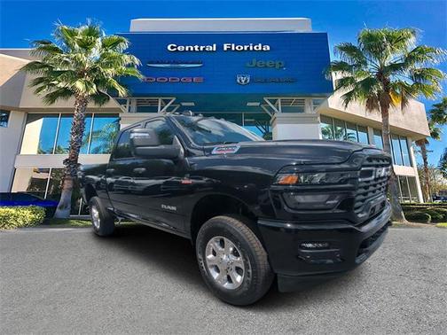 2025 RAM 2500 Big Horn Crew Cab 4x4 6'4' Box