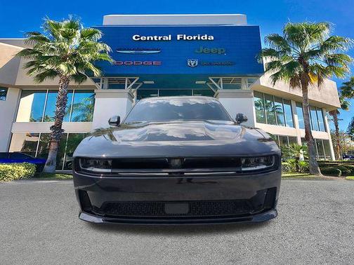 Diamond Black Crystal Pearlcoat 2025 Dodge Charger Daytona R/T Scat Pack