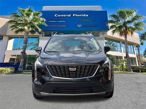 2020 Cadillac XT4 Premium Luxury