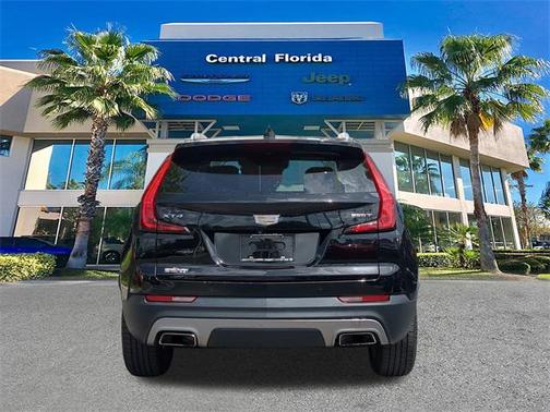 2020 Cadillac XT4 Premium Luxury