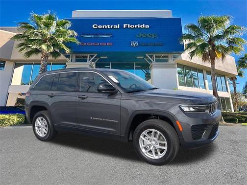 2025 Jeep Grand Cherokee Laredo