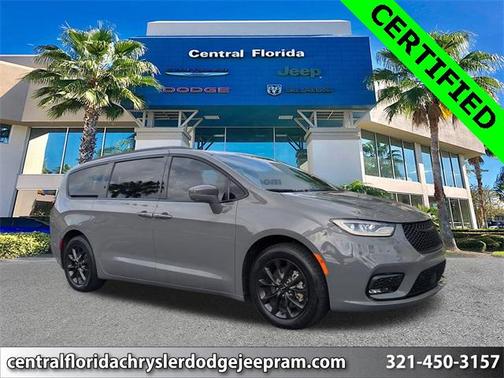 2021 Chrysler Pacifica Touring L