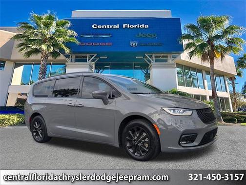 2021 Chrysler Pacifica Touring L