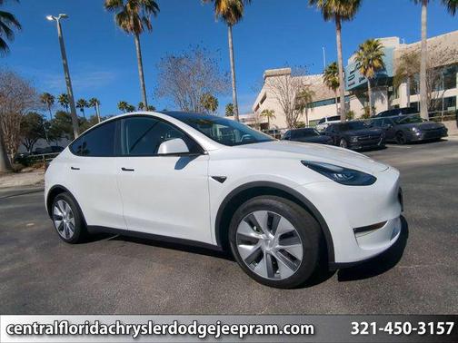 2023 Tesla Model Y Long Range Dual Motor All-Wheel Drive