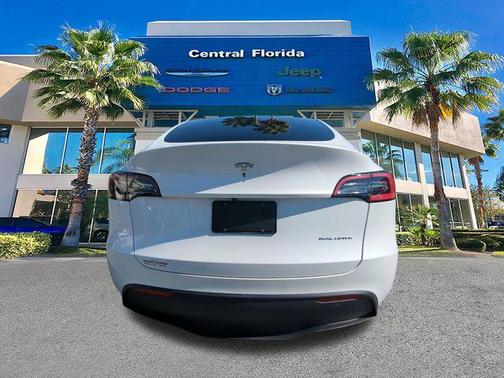 2023 Tesla Model Y Long Range Dual Motor All-Wheel Drive