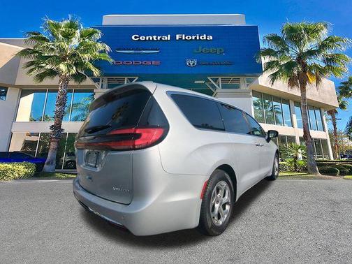 2024 Chrysler Pacifica Limited