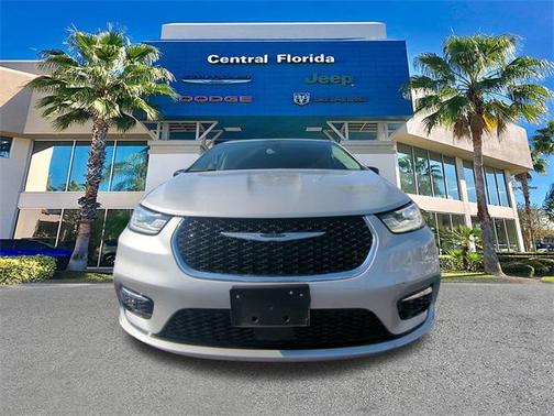 2024 Chrysler Pacifica Limited