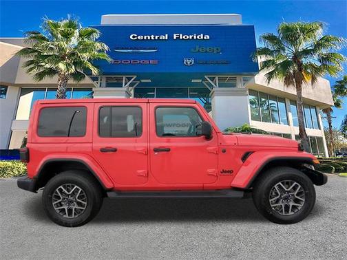 2025 Jeep Wrangler 4-Door Sahara 4x4