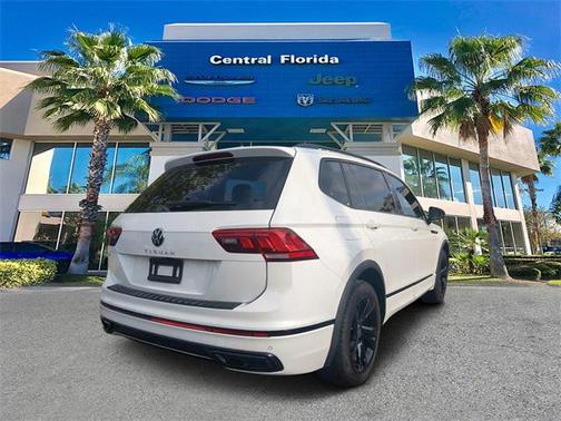 2023 Volkswagen Tiguan 2.0T SE R-Line Black