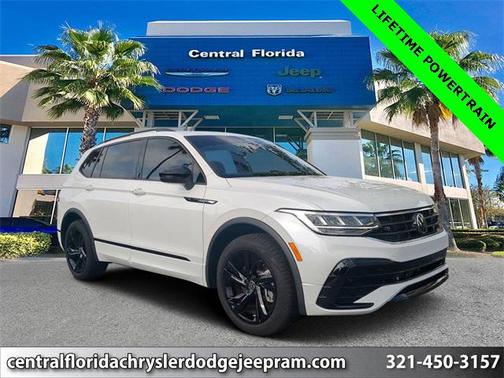 2023 Volkswagen Tiguan 2.0T SE R-Line Black