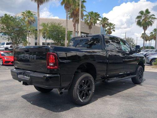 Diamond 2026 RAM 2500 Black Express Crew Cab 4x4 6'4' Box