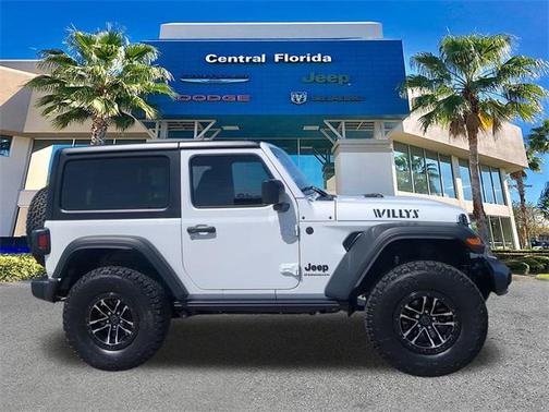 2025 Jeep Wrangler Willys