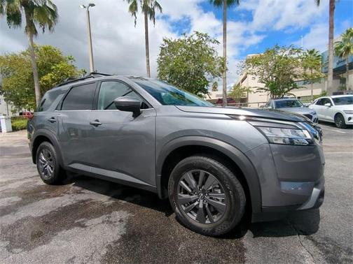 2022 Nissan Pathfinder SV 2WD