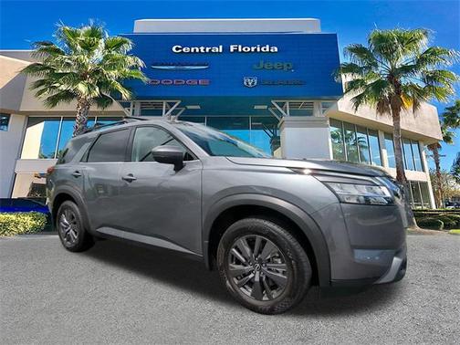 2022 Nissan Pathfinder SV 2WD