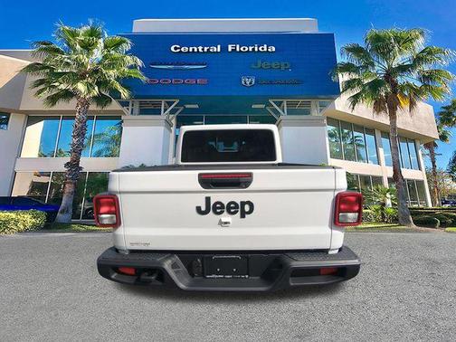 2026 Jeep Gladiator Sport S